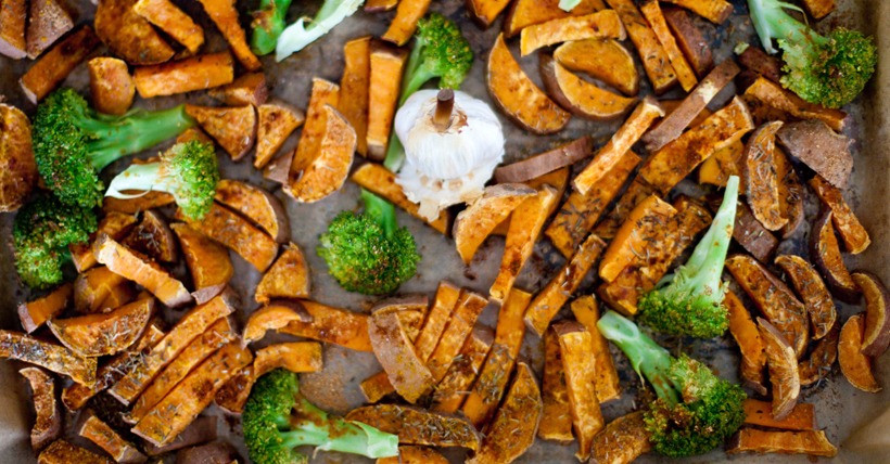vegan-ed-very-very-much-baked-sweet-potaoes-brocolli-garlic